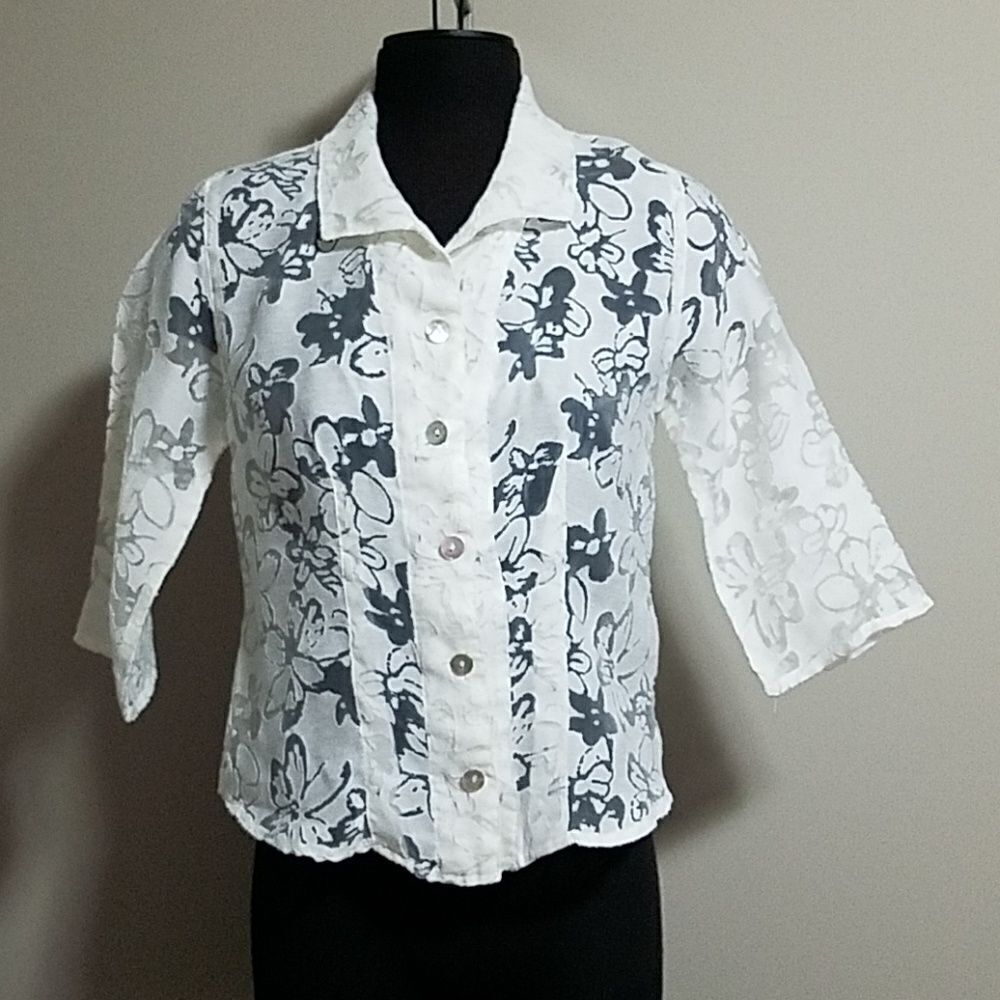 Cut Loose White Half Sleeve Jacket (Extra-Small)